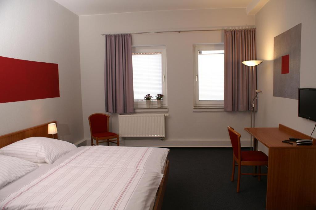 Energie17 Hotel Sarstedt Exterior photo